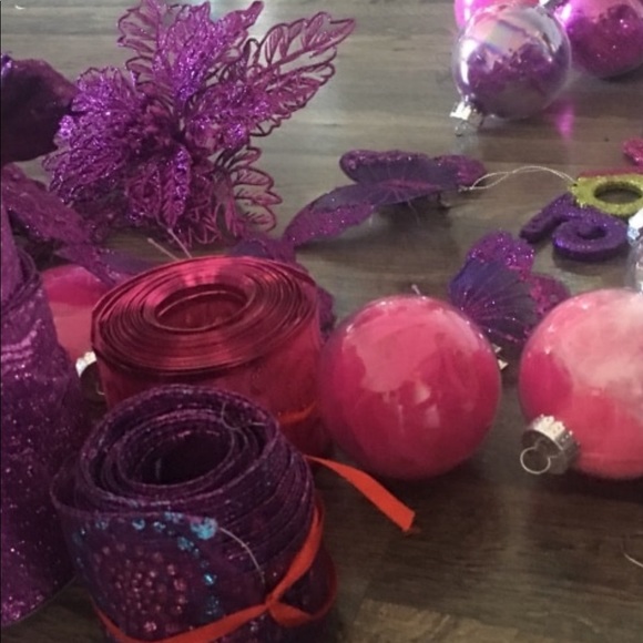Pink and purple Christmas ornaments - Picture 4 of 6